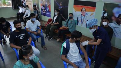As per the state health authorities, Pune district reported 306 new Covid positive cases and six deaths in the last 24 hours. (HT PHOTO (PIC FOR REPRESENTATION))