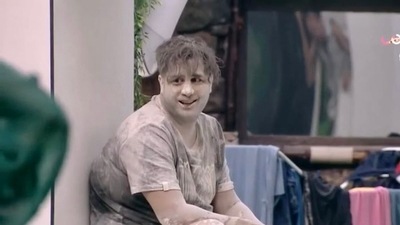 Rajiv Adatia's performance during a recent Bigg Boss 15 task impressed fans. Rajiv Adatia's performance during a recent Bigg Boss 15 task impressed fans.
