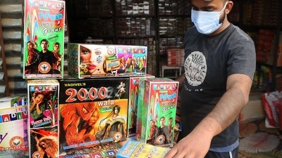 There have been several instances of people linking the ban to restrictions posed on Hindus since firecrackers have come to be an integral part of how Diwali is celebrated. (HT PHOTO.) There have been several instances of people linking the ban to restrictions posed on Hindus since firecrackers have come to be an integral part of how Diwali is celebrated. (HT PHOTO.)