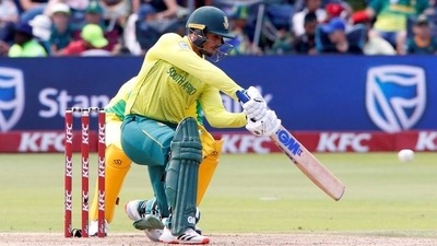 FILE PHOTO: South Africa's Quinton de Kock in action. (Action Images via Reuters)