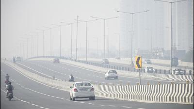 All the four monitoring stations at Indirapuram, Loni, Sanjay Nagar and Vasundhara recorded the primary pollutants in Ghaziabad at PM2.5. (Sakib Ali/HT) All the four monitoring stations at Indirapuram, Loni, Sanjay Nagar and Vasundhara recorded the primary pollutants in Ghaziabad at PM2.5. (Sakib Ali/HT)
