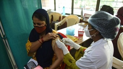Maharashtra on Thursday recorded 1,418 Covid-19 cases and 36 deaths. Mumbai reported 324 cases and six deaths, taking the toll to 16,235.