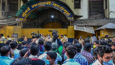 Outside of the Arthur Road Jail in Mumbai on Friday as Aryan Khan was supposed to be released from the prison. (AFP) Outside of the Arthur Road Jail in Mumbai on Friday as Aryan Khan was supposed to be released from the prison. (AFP)