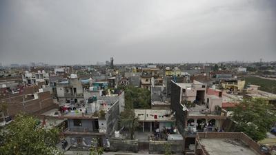 Two years after the DDA started implementing the scheme, close to 438,000 people have registered on its website till October 22. (Burhaan Kinu/HT PHOTO)
