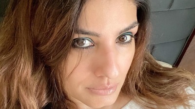 Raveena Tandon has penned a note after Aryan Khan's bail. Raveena Tandon has penned a note after Aryan Khan's bail. 