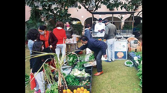 This farmers’ market has a Diwali twist, with stalls selling diyas, dry fruits as well as other festive foods. This farmers’ market has a Diwali twist, with stalls selling diyas, dry fruits as well as other festive foods.