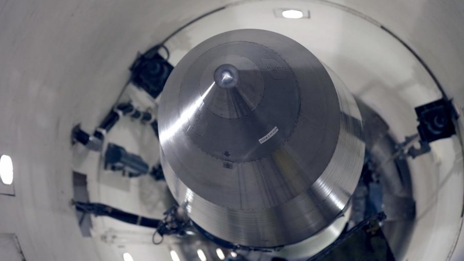 📰  அமெரிக்க நட்பு நாடுகள் பிடென் அணுசக்தி கொள்கையை மாற்றலாம், ‘முதலில் பயன்படுத்தக்கூடாது’ என்ற அணுகுமுறையை பின்பற்றலாம் |  உலக செய்திகள்