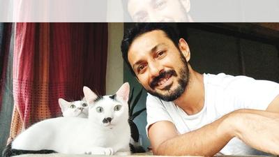 Apurva’s (above) Reels addressed depression, social anxiety, body shaming, inability to get out of bed, work anxiety, relationship issues, childhood traumas, not worthy of being loved and therapy Apurva’s (above) Reels addressed depression, social anxiety, body shaming, inability to get out of bed, work anxiety, relationship issues, childhood traumas, not worthy of being loved and therapy