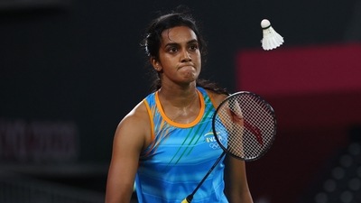 Tokyo 2020 Olympics - Badminton - Women's Singles - Group Stage - MFS - Musashino Forest Sport Plaza, Tokyo, Japan – July 28, 2021. P.V. Sindhu of India reacts during the match against Cheung Ngan Yi of Hong Kong. REUTERS/Leonhard Foeger (REUTERS)