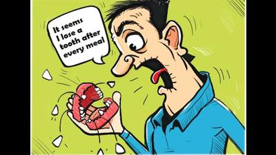 The complainant said while eating fruits, one of the teeth got separated from the denture plate and then again once when he was having breakfast. (ILLUSTRATION: BISWAJIT DEBNATH/HT) The complainant said while eating fruits, one of the teeth got separated from the denture plate and then again once when he was having breakfast. (ILLUSTRATION: BISWAJIT DEBNATH/HT)
