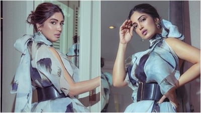 Bhumi Pendnekar is Belle of the Ball in ₹1 lakh jaw-dropping gown, check out stunning pics Bhumi Pendnekar is Belle of the Ball in ₹1 lakh jaw-dropping gown, check out stunning pics