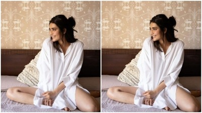 Karishma opted for a comfortable white kurta to adorn for the fashion photoshoot. (Instagram/@karishmaktanna) Karishma opted for a comfortable white kurta to adorn for the fashion photoshoot. (Instagram/@karishmaktanna)