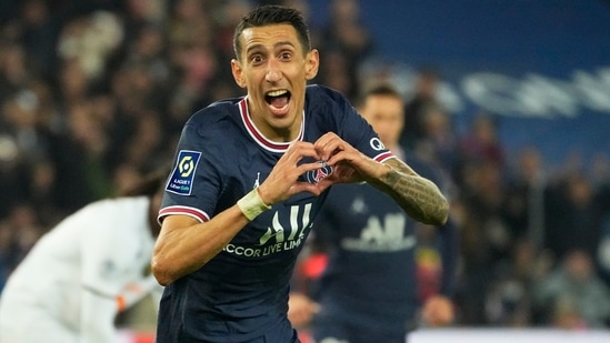 PSG's Angel Di Maria celebrates after scoring his side's second goal during the French League One soccer match between Paris Saint-Germain and Lille at the Parc des Princes stadium in Paris, France, Friday, Oct. 29, 2021.&nbsp;(AP)