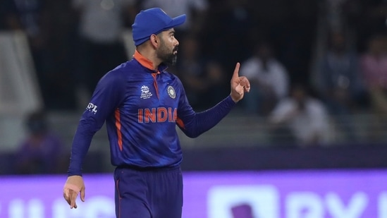 'There's a reason why we are playing the field and not them': Kohli slams online trolls, backs Shami ahead of IND vs NZ T20 World Cup match(AP)