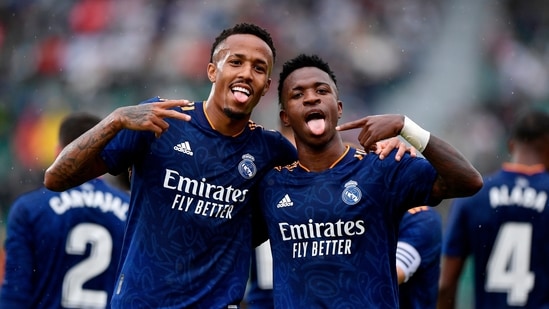La Liga: Vinícius double leads Madrid to 2-1 win at 10-man Elche(REUTERS)