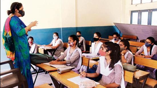 The Punjab School Education Board students, who are yet to receive the NCERT textbooks, are left with no other option but to buy subject guides as there’s hardly any time left for the commencement of their final board exams. (Representative photo)