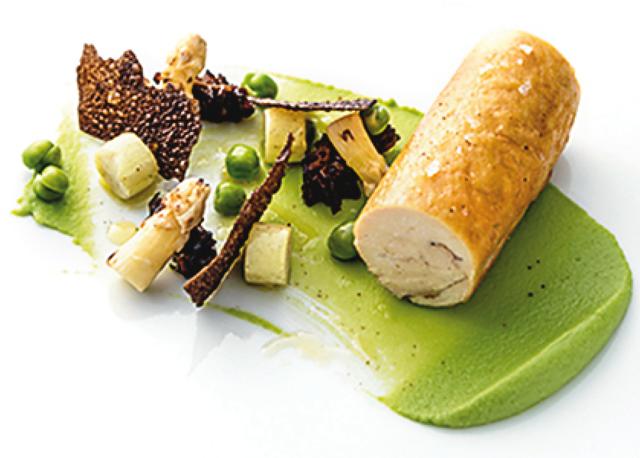 Chicken with Pea Puree from the resort’s wide menu —French, Italian, East Asian, Indian, Chinese, Middle-Eastern and Russian