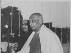 23 January 1950 - Sardar Patel pressing the button to unveil a portrait of Mahatma Gandhi at the Delhi Town Hall (HT Archives)