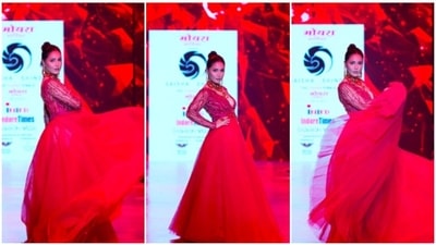 Hina Khan felt proud walking the ramp wearing for transgender fashion designer, Saisha Shinde. (Instagram/@realhinakhan) Hina Khan felt proud walking the ramp wearing for transgender fashion designer, Saisha Shinde. (Instagram/@realhinakhan)