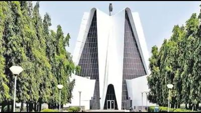 The failure to act on alleged irregularities during the 8-year tenure of former vice-chancellor Jaspal Singh led to an administrative and financial mess at Punjabi University, Patiala. The failure to act on alleged irregularities during the 8-year tenure of former vice-chancellor Jaspal Singh led to an administrative and financial mess at Punjabi University, Patiala.