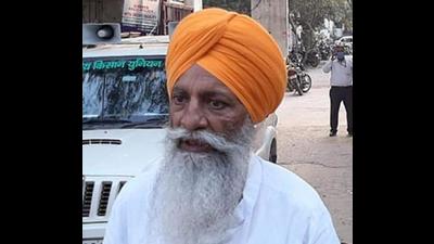 Gurnam Singh Chaurni told farmers to have an ear to the ground and be prepared for any arising situation. (HT File)