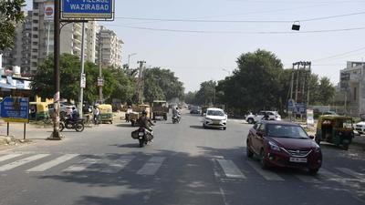 The unnamed stretch is one of the most important arterial roads of the city as it is accessed by thousands of commuters daily, to bypass the busy Golf Course Extension (GCER). (Parveen Kumar/HT Photo) The unnamed stretch is one of the most important arterial roads of the city as it is accessed by thousands of commuters daily, to bypass the busy Golf Course Extension (GCER). (Parveen Kumar/HT Photo)