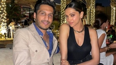 Deepika Padukone's glam look for Dubai outing features choker necklace worth ₹56k (Instagram/@deepikapadukone_arabfc) Deepika Padukone's glam look for Dubai outing features choker necklace worth ₹56k (Instagram/@deepikapadukone_arabfc)