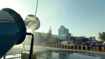 The 20-metre-tall anti-smog tower will cover a space of 400 square metres. (Sunil Ghosh/HT)