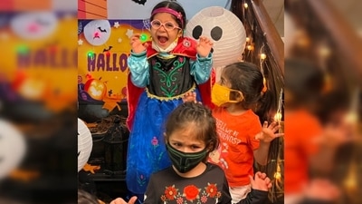 Soha Ali Khan's sister Saba Ali Khan commented on the post and wrote, "Hardly scary..when SO cute lol." (Instagram/@sakpataudi) Soha Ali Khan's sister Saba Ali Khan commented on the post and wrote, "Hardly scary..when SO cute lol." (Instagram/@sakpataudi)