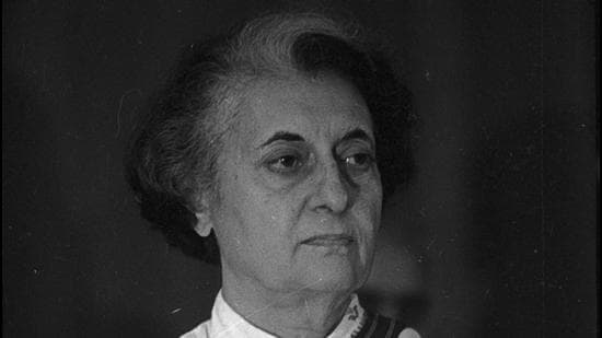 Indira Gandhi had the ability to mesmerise the poor and disadvantaged. In 1971, her slogan, “They say remove Indira, I say eradicate poverty” was a crowd-puller (HT)