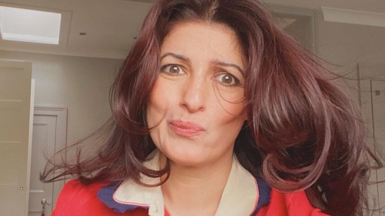 Twinkle Khanna Writes About Sons Of Famous Fathers In News Not Using   Twinkle Khanna 1635665279127 1635665300027 