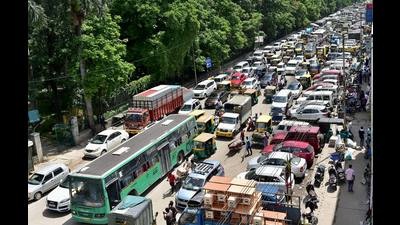 In September, among the 29 Bengaluru Traffic Police officers to be punished were 17 police constables, eight head constables, three assistant sub-inspectors, and one police sub-inspector. (PTI) In September, among the 29 Bengaluru Traffic Police officers to be punished were 17 police constables, eight head constables, three assistant sub-inspectors, and one police sub-inspector. (PTI)