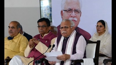 Haryana chief minister Manohar Lal Khattar with senior BJP leaders during the press conference at Haryana Bhawan, Sector 3, Chandigarh on Monday. (Keshav Singh/HT) Haryana chief minister Manohar Lal Khattar with senior BJP leaders during the press conference at Haryana Bhawan, Sector 3, Chandigarh on Monday. (Keshav Singh/HT)