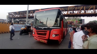 Around 50 KDMT buses ply on the roads these days. The Kalyan Dombivli Municipal Transport has proposed to add 208 electric buses to its fleet. (RISHIKESH CHOUDHARY/HT PHOTO)