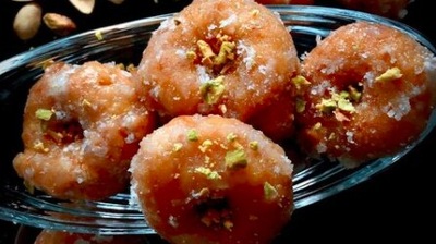 Badusha: Also known as Balushahi is a doughnut looking sweet that has a very crunchy texture. Unlike other sweets, this is usually served before a Diwali lunch. (Instagram/@bhavani.foodie)