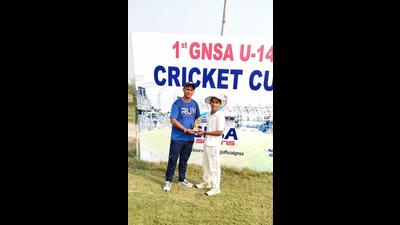 A player being honoured after the cricket match between GNSA and Crystal Club. (HT photo)