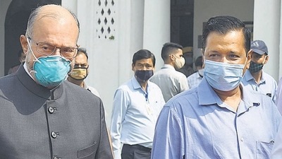 Lieutenant Governor of Delhi Anil Baijal and Delhi chief minister Arvind Kejriwal. (HT file photo)
