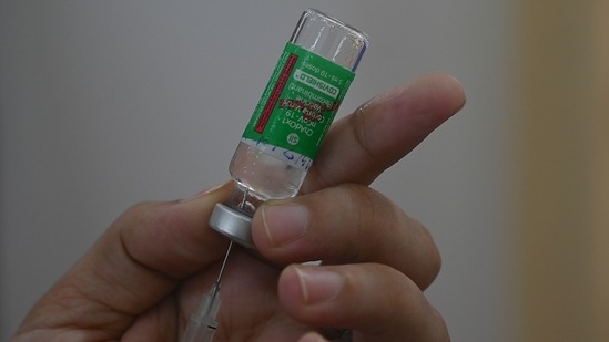 The Union health ministry said the cumulative number of doses administered under the country’s vaccination drive has crossed the 106.31-crore mark. (AFP | Representational image)