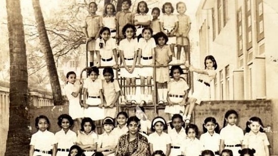 Aishwarya Rai had once shared a rare picture from her school days and said that she looks exactly like Aaradhya. She is seen fourth from left in the fourth row in this picture from grade 1.&nbsp;