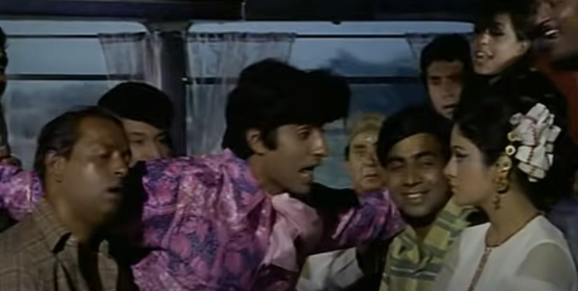 Amitabh Bachchan and Aruna Irani in Bombay To Goa.
