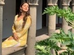 Kiara Advani spread the Diwali vibes on Instagram. On Monday, the actor posed under the sun in a stunning yellow ensemble and set the festival fashion goals a lot higher for us to conquer. With Diwali around the corner, we are scurrying to take notes of her traditional outfits to refer to for our festive wardrobe. Kiara’s ethnic collections are envy-inducing, and this yellow kurta adds to it more.(Instagram/@kiaraaliaadvani)