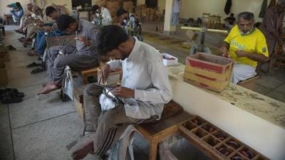 Jalandhar DC Ghanshyam Thori met leading sports manufacturer FC Sondhi and Company and asked for feedback on manpower requirement and creating jobs. (HT FILE PHOTO FOR REPRESENTATION ONLY)