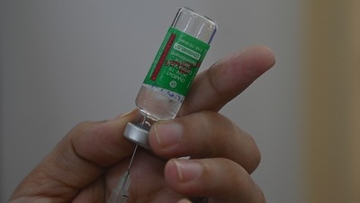 A medical staff fills a syringe with Covishield, AstraZeneca-Oxford's Covid-19 coronavirus vaccine at a vaccination centre, amid rising coronavirus cases.&nbsp; (AFP)