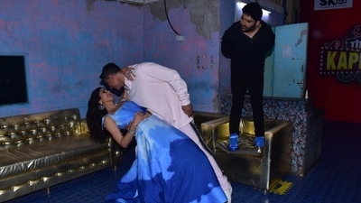 Kapil Sharma crashes Akshay Kumar and Katrina Kaif's shoot. (Varinder Chawla) Kapil Sharma crashes Akshay Kumar and Katrina Kaif's shoot. (Varinder Chawla)