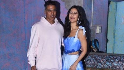 Katrina Kaif and Akshay Kumar, who will be seen in Sooryavanshi, smiled for the camera outside The Kapil Sharma Show sets. (Varinder Chawla) 