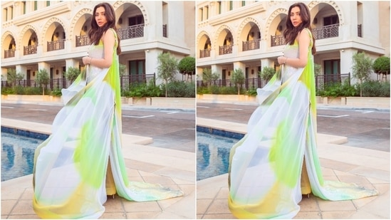 The dress Mahira wore is from the shelves of refined contemporary couture label Georges Chakra. She teamed the dress with jewels from Bulgari. Celebrity stylist Maneka Harisinghani conceptualised the Raees actor's shimmering look, and Babar Zaheer did her glam.