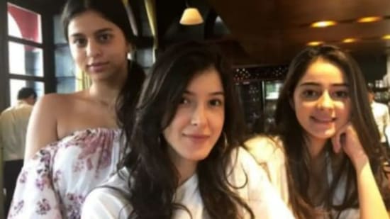 Ananya Panday and Shanaya Kapoor are true blue besties and their