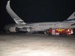 Flight ELAL-082 made an emergency landing after pilot had to shut off left engine. Flight ELAL-082 made an emergency landing after pilot had to shut off left engine.