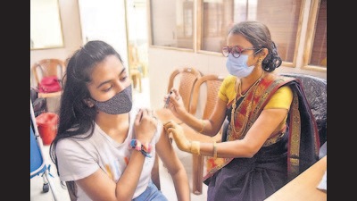 Prime Minister Narendra Modi directed the Aurangabad administration to speed up the Covid-19 vaccination drive during an interaction with collectors of over 40 districts across the country where the inoculation drive is slow. Eight districts in Maharashtra, including Aurangabad, Nandurbar, Buldhana, Hingoli, Nanded, Beed, Amravati and Akola, are lagging behind, with respect to the pace of inoculation drive. (SATISH BATE/HT) Prime Minister Narendra Modi directed the Aurangabad administration to speed up the Covid-19 vaccination drive during an interaction with collectors of over 40 districts across the country where the inoculation drive is slow. Eight districts in Maharashtra, including Aurangabad, Nandurbar, Buldhana, Hingoli, Nanded, Beed, Amravati and Akola, are lagging behind, with respect to the pace of inoculation drive. (SATISH BATE/HT)