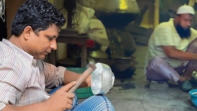 This is a coppersmith’s workshop in Old Delhi’s Matia Mahal Bazar. This is a coppersmith’s workshop in Old Delhi’s Matia Mahal Bazar.